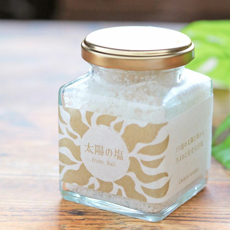 太陽の塩（瓶入り100g）